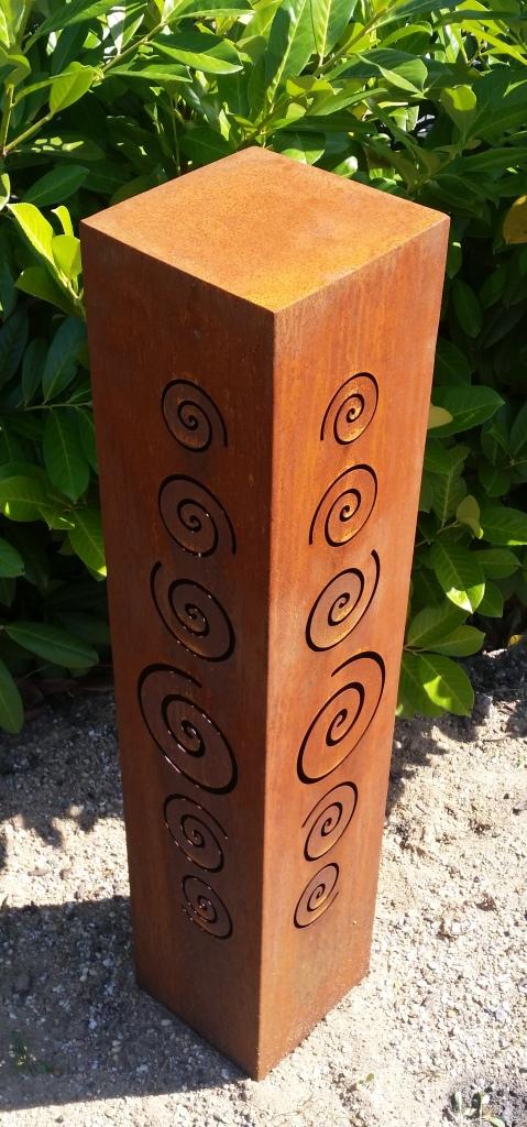 Edelrost Säule Spirale
